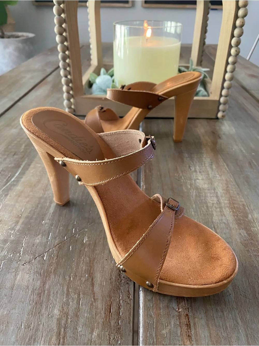 Vintage Candie’s Throwback Leather Studded Platform Heeled Sandals Womens 9 Tan